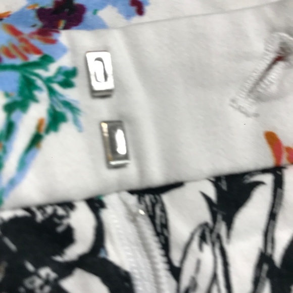 Contemporaine Women's Floral Cotton Trousers White Size 14 - Picture 5 of 9